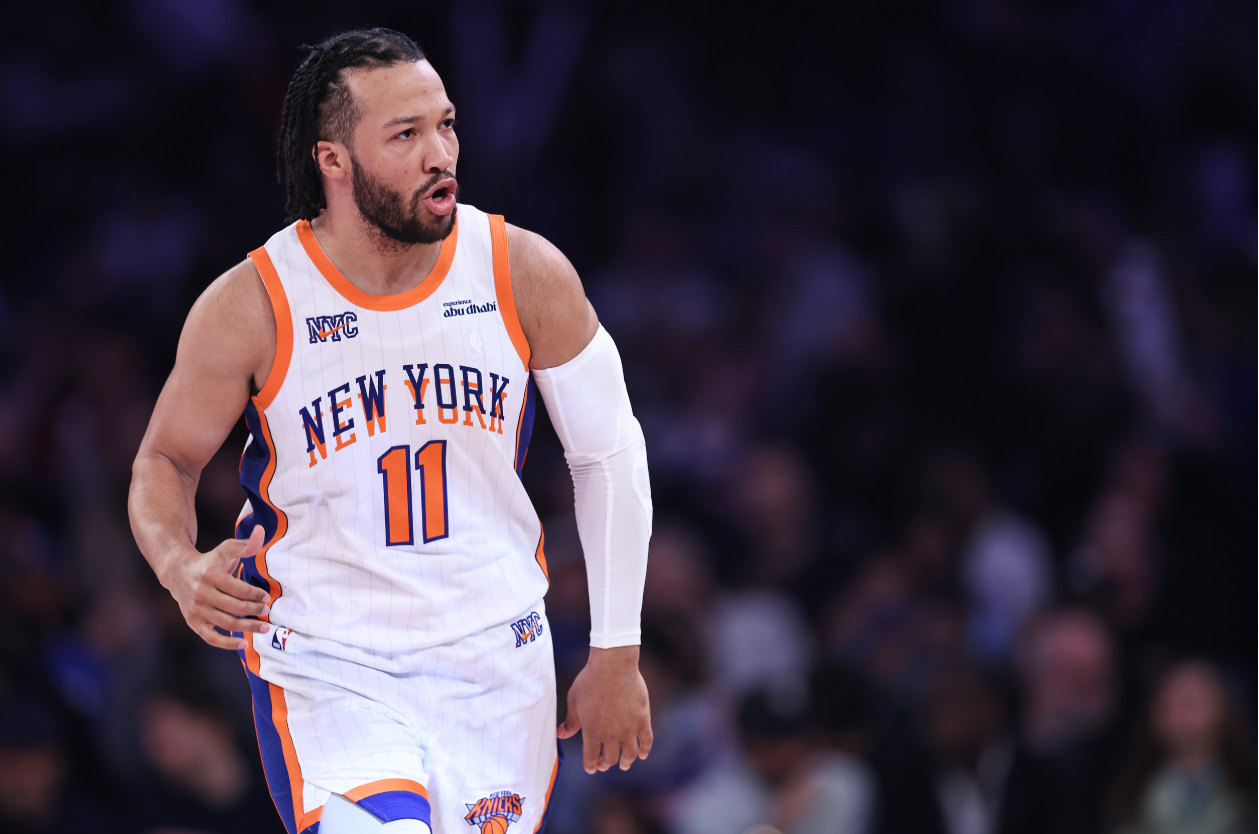 KAIYUN-美记爆料布伦森父亲将留在纽约教练组，布伦森在线回复：什么情况？