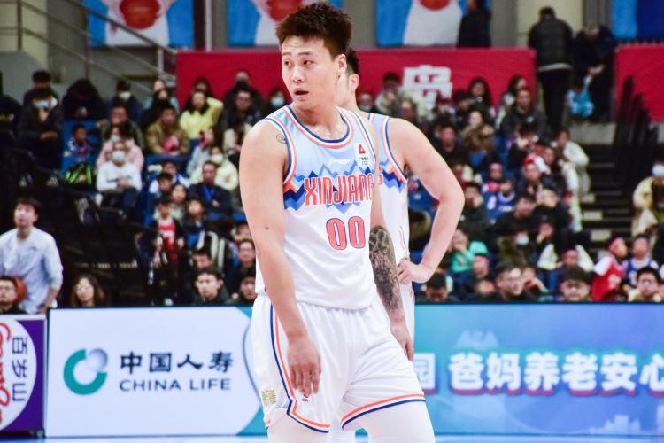 开云体育-媒体人：赵睿转会谈判过程中 曾有其他俱乐部加入&amp;amp;开出高价